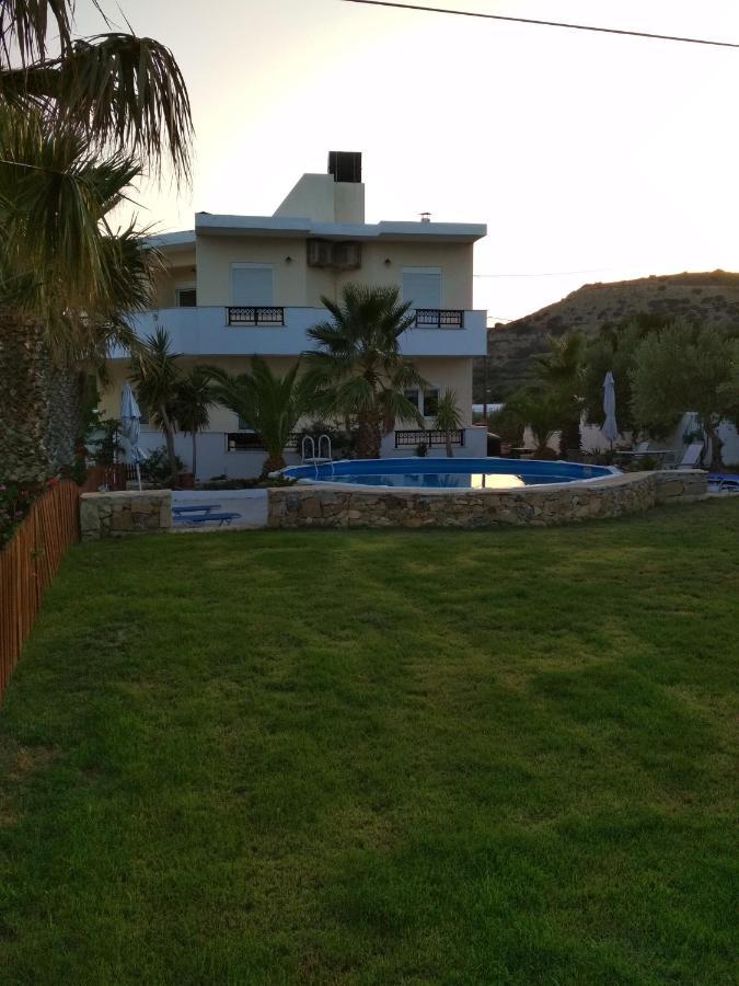 Villa Doxa Ierápetra Eksteriør bilde